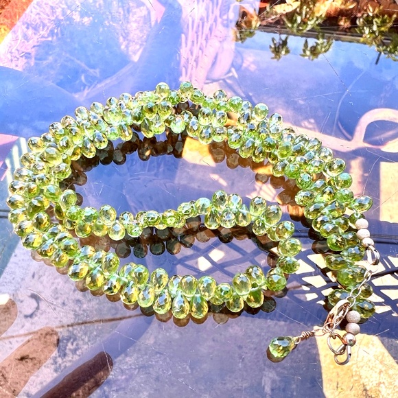 Handcrafted Natural Peridot Necklace 14k Solid Yellow Gold , August Birthstone - Picture 9 of 12